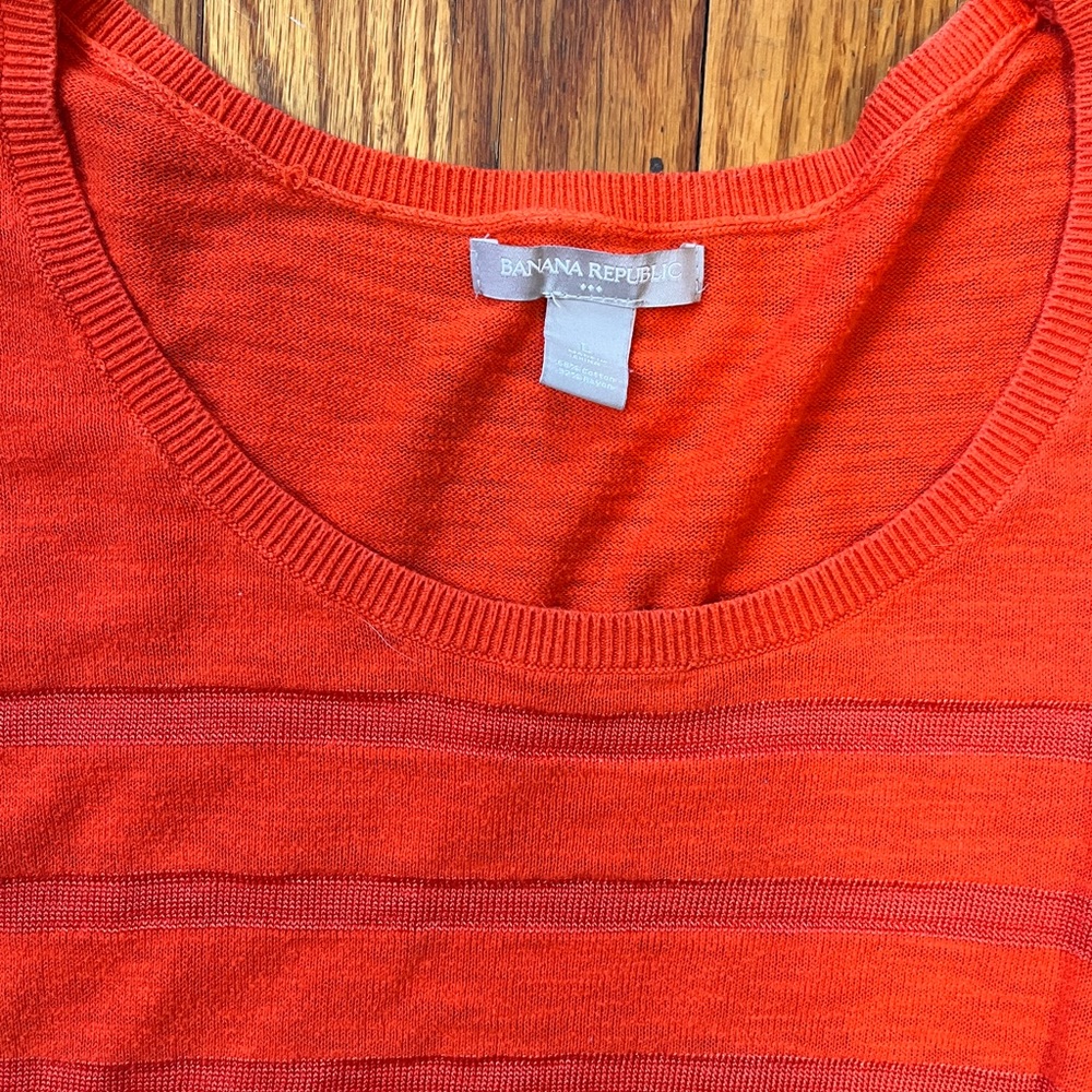 Banana Republic Vibrant Red Sweater